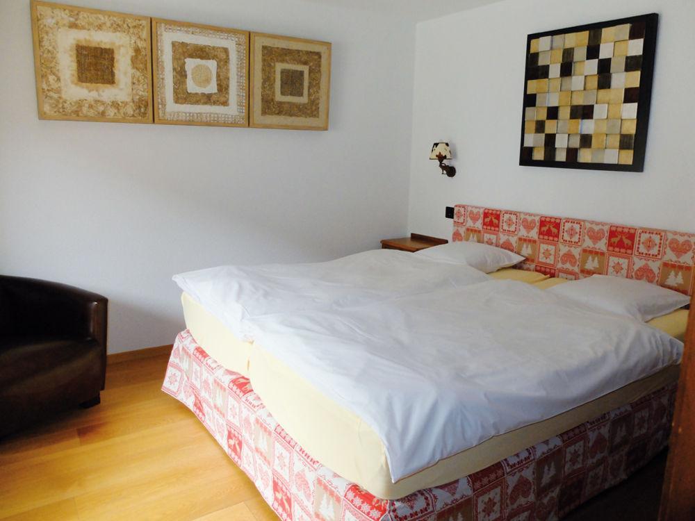Hostellerie De L'Ardeve Овронна Екстер'єр фото
